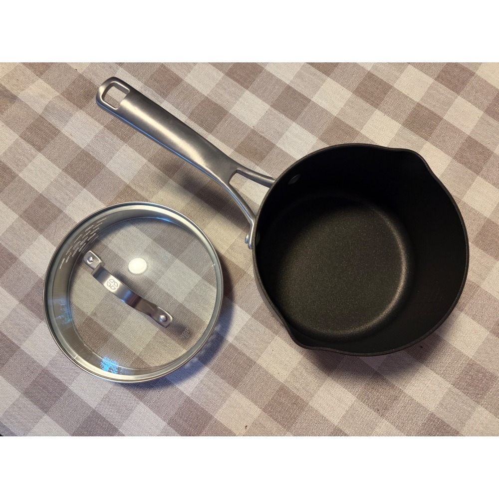 Calphalon Classic 2.5qt Nonstick Saucepan with Straining Lid Pour Spout